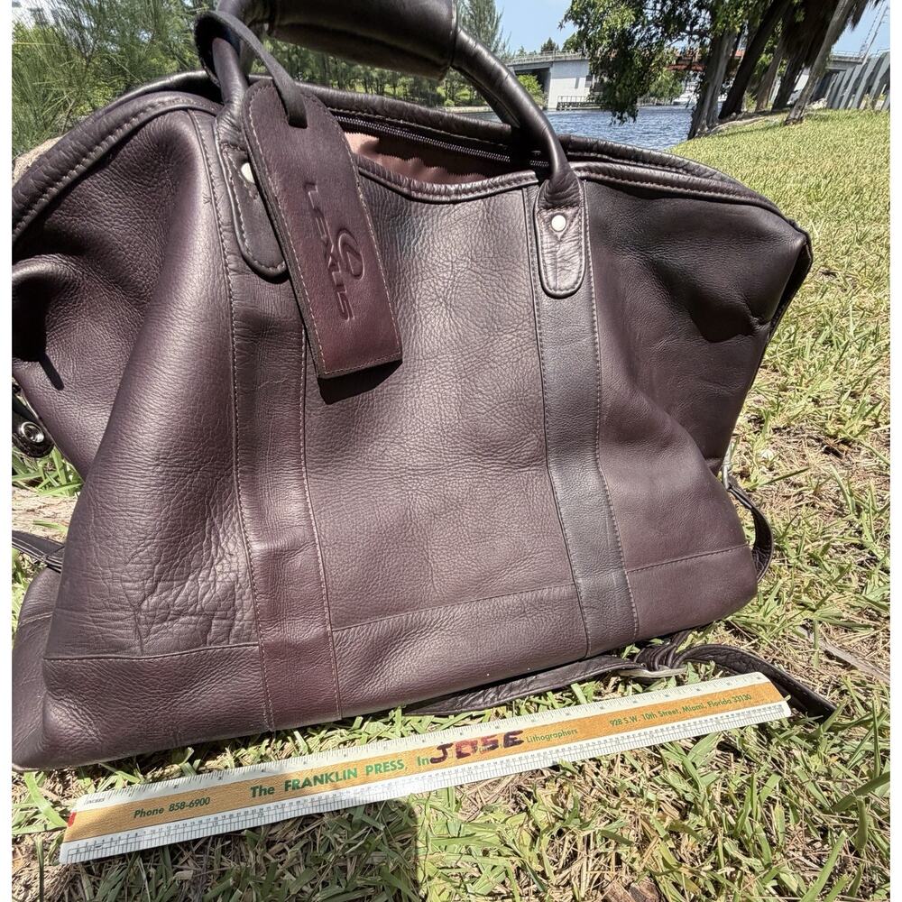 LEXUS LEATHER BAG - Picture 13 of 16